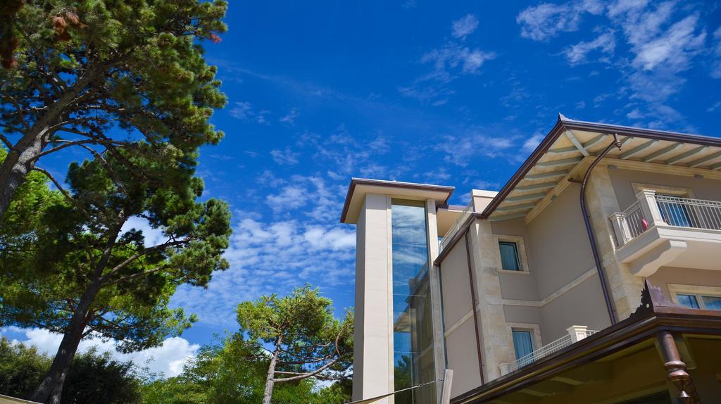 Hotel Villa Elsa Marina di Massa Exteriér fotografie