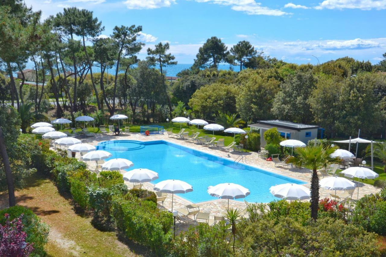Hotel Villa Elsa Marina di Massa Exteriér fotografie