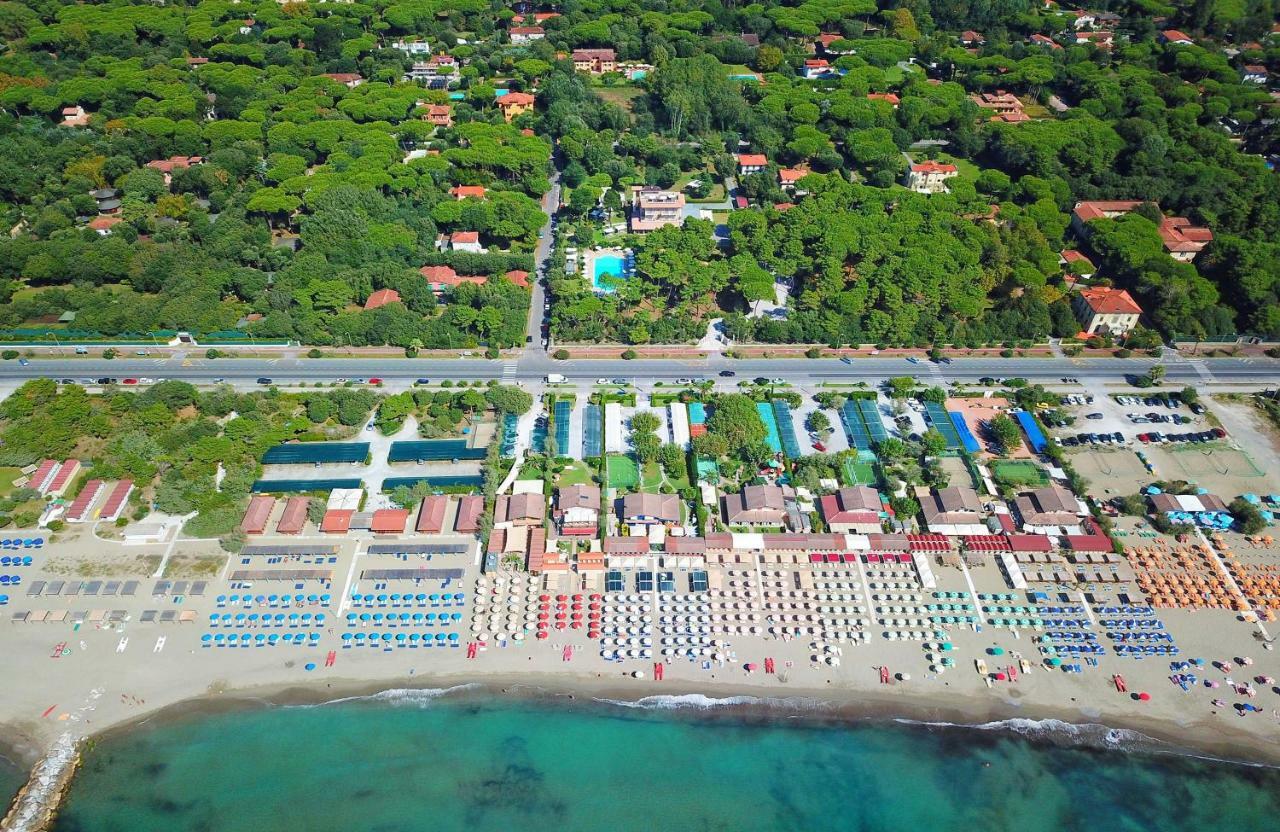 Hotel Villa Elsa Marina di Massa Exteriér fotografie